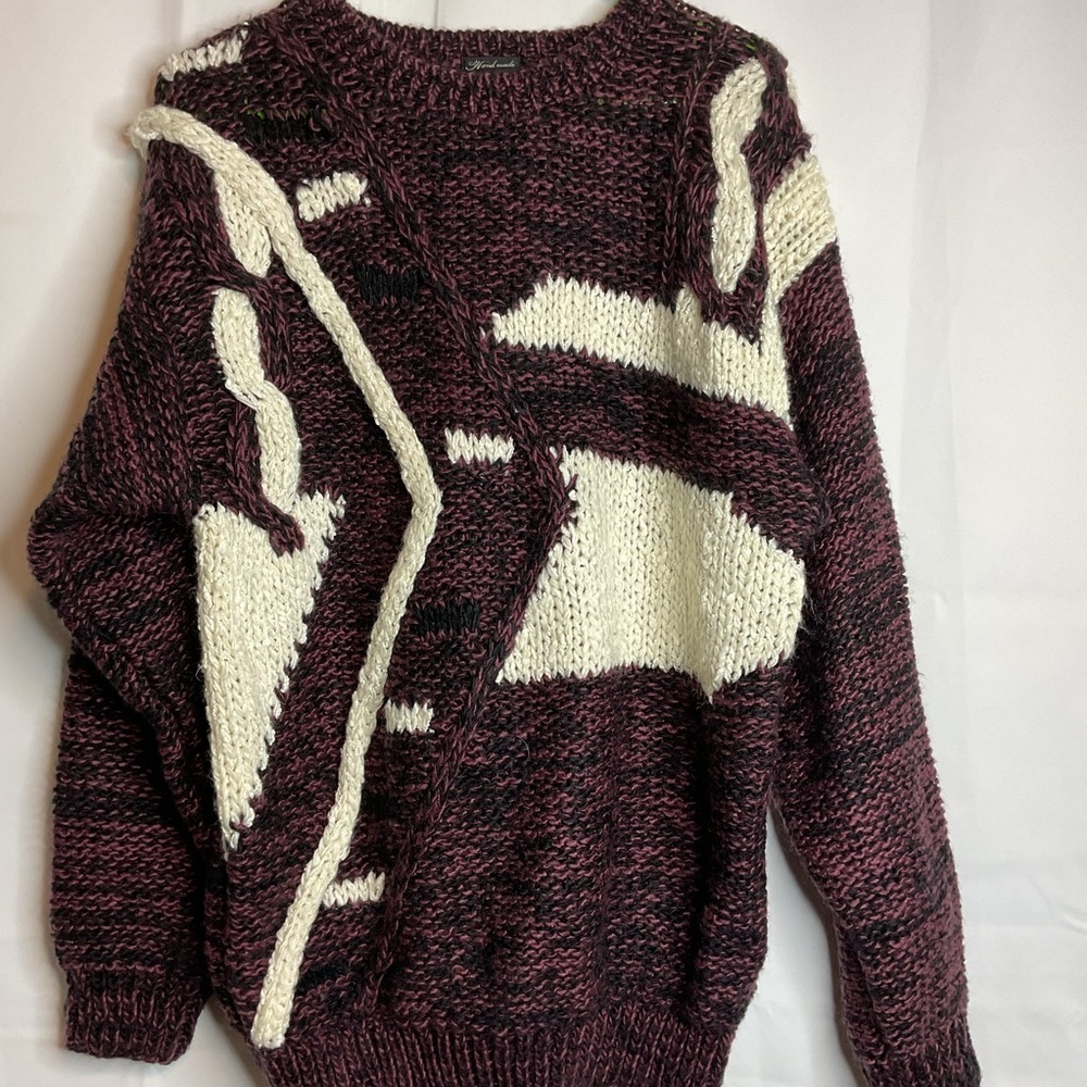 Peter England Handmade sweater small - Picture 3 of 7